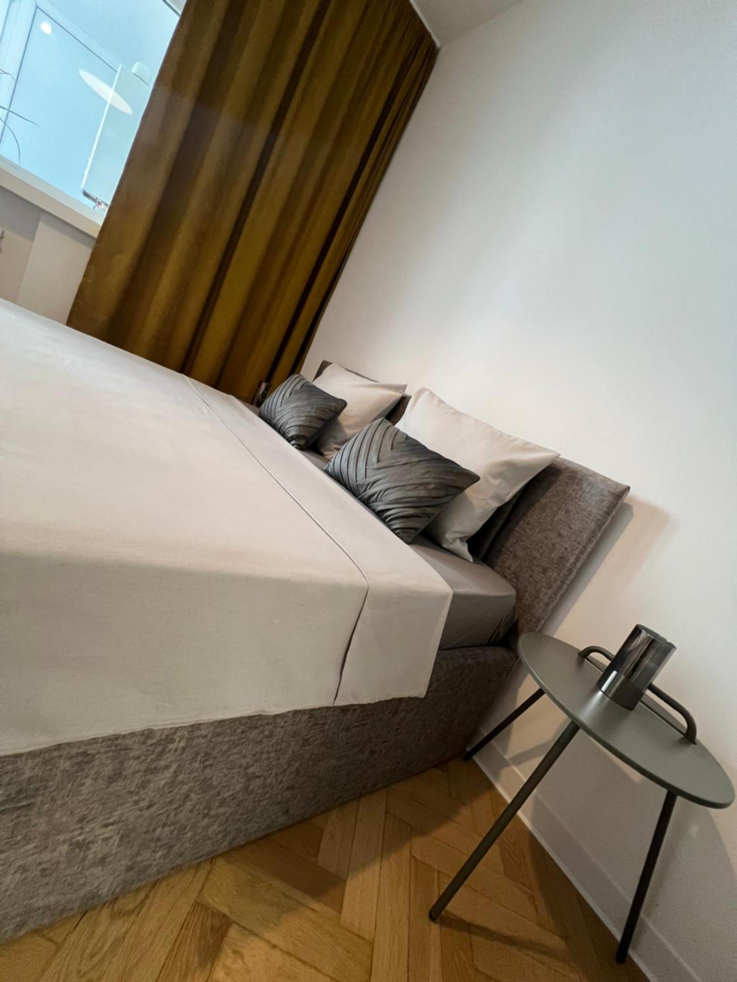 Bucharest City Center Apt Victoriei St Bucareste Exterior foto